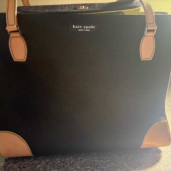 Kate Spade ♠️ Handbag~ - Picture 1 of 13